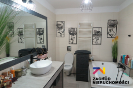 Dom wolno stojący w pobliżu Krosna Odrz.